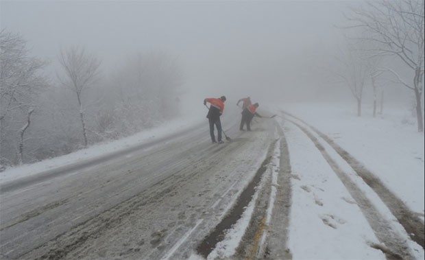 hava-proqnozu-qar-yagacaq-yollar-buz-baglayacaq